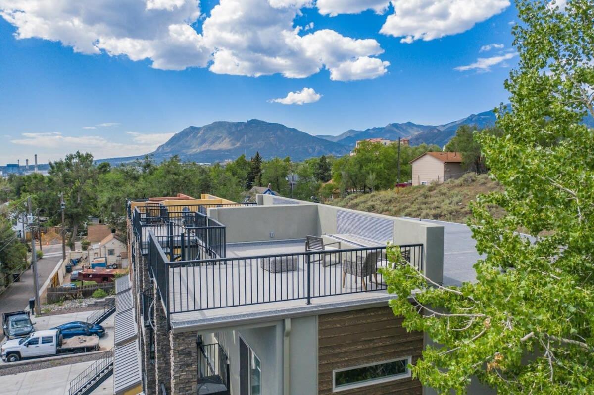 4Bd Home W Rooftop Patio Fire Pit & Mountain Views Colorado Springs Exteriér fotografie