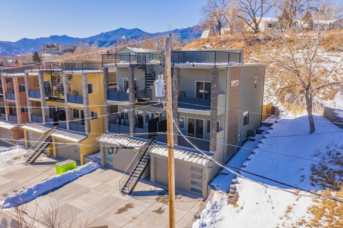 4Bd Home W Rooftop Patio Fire Pit & Mountain Views Colorado Springs Exteriér fotografie