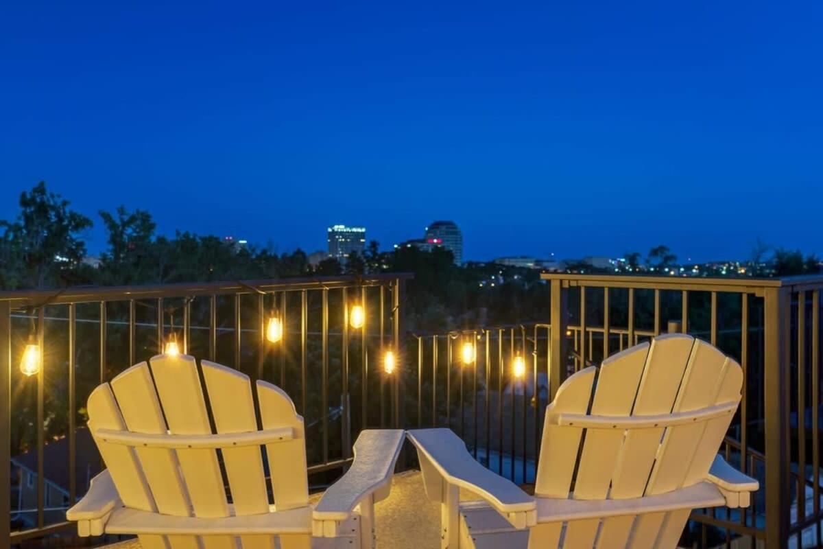 4Bd Home W Rooftop Patio Fire Pit & Mountain Views Colorado Springs Exteriér fotografie